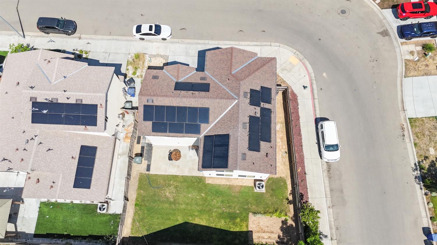 6125 W Donner Ave, Fresno, CA 93723