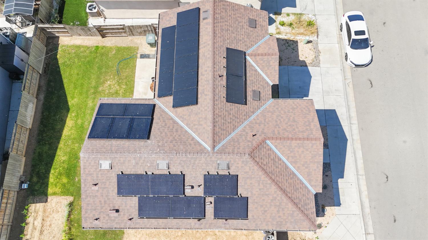 6125 W Donner Ave, Fresno, CA 93723