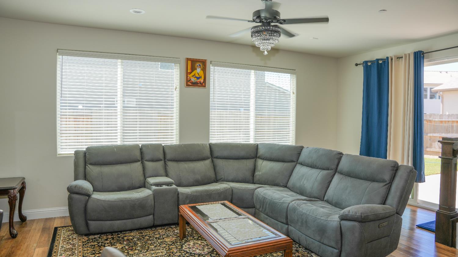 6125 W Donner Ave, Fresno, CA 93723