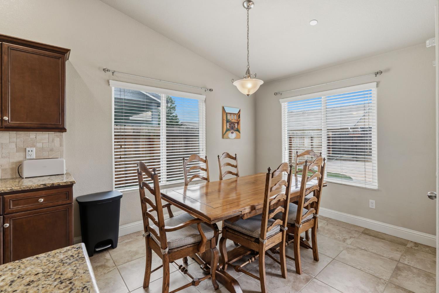 3157 Twain Ave, Clovis, CA 93619