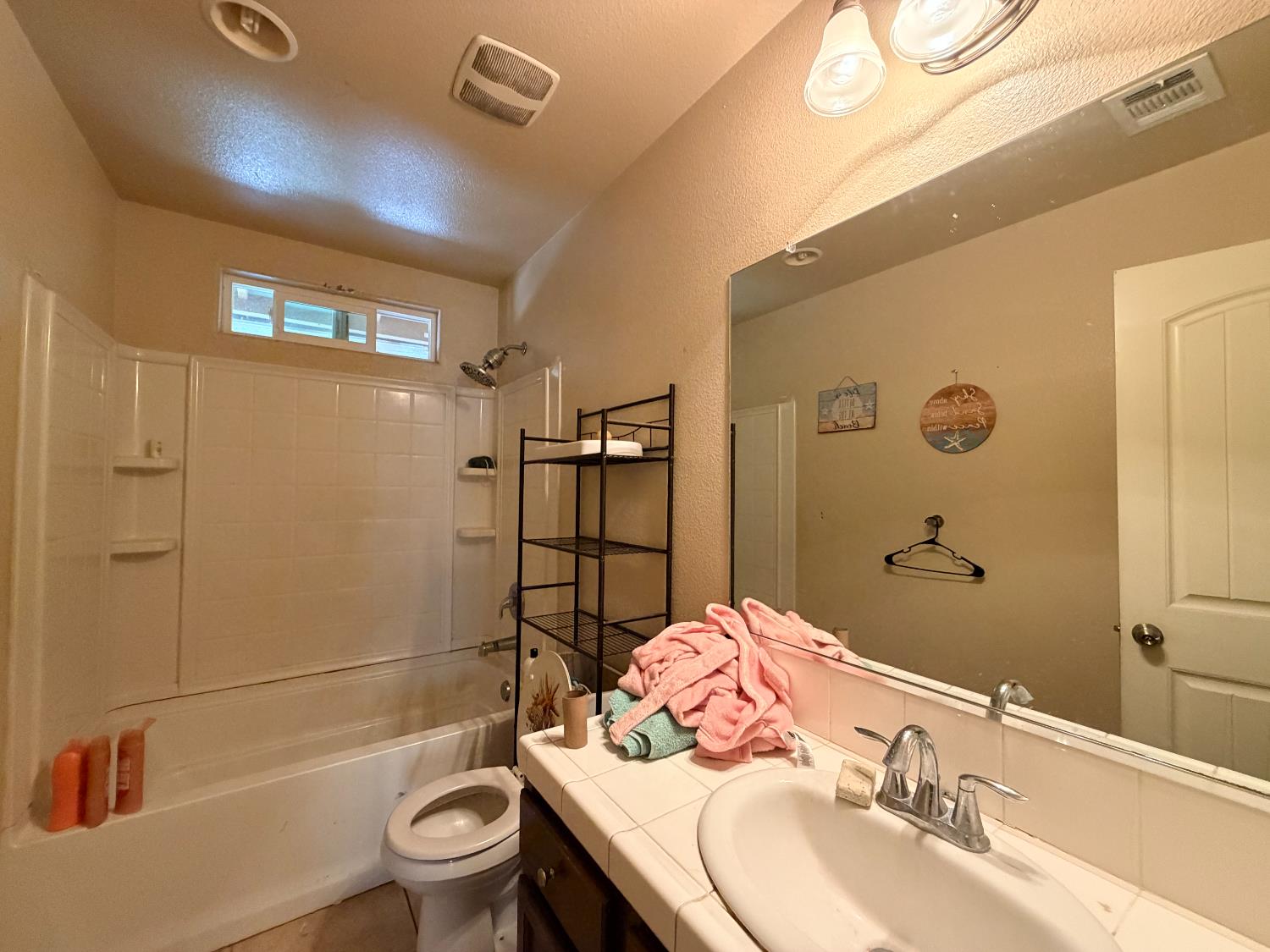 4648 W Harvard Ave, Fresno, CA 93722