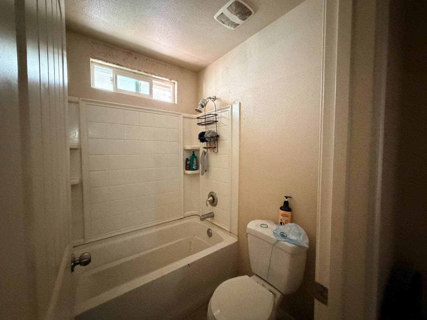 4648 W Harvard Ave, Fresno, CA 93722