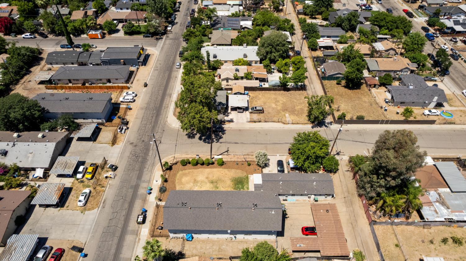 3940 E Burns Ave, Fresno, CA 93725