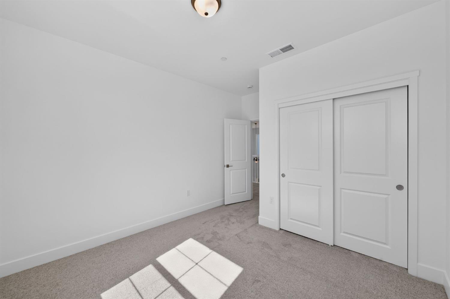 986 Peters Rd S, Madera, CA 93636