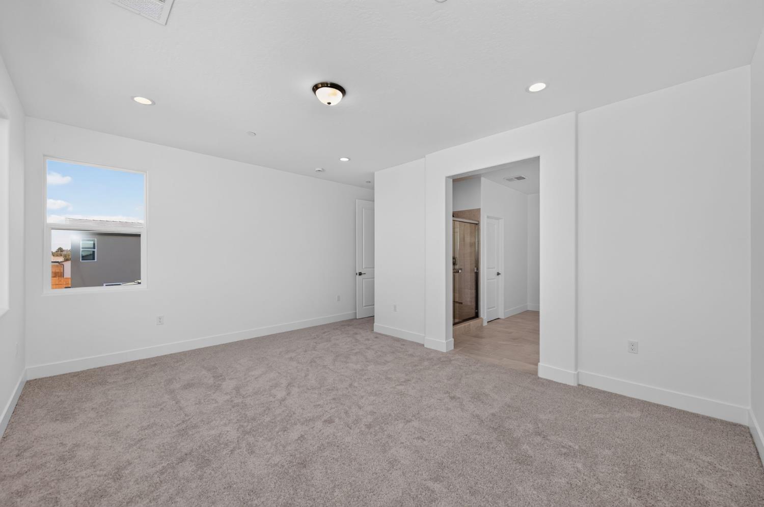 986 Peters Rd S, Madera, CA 93636