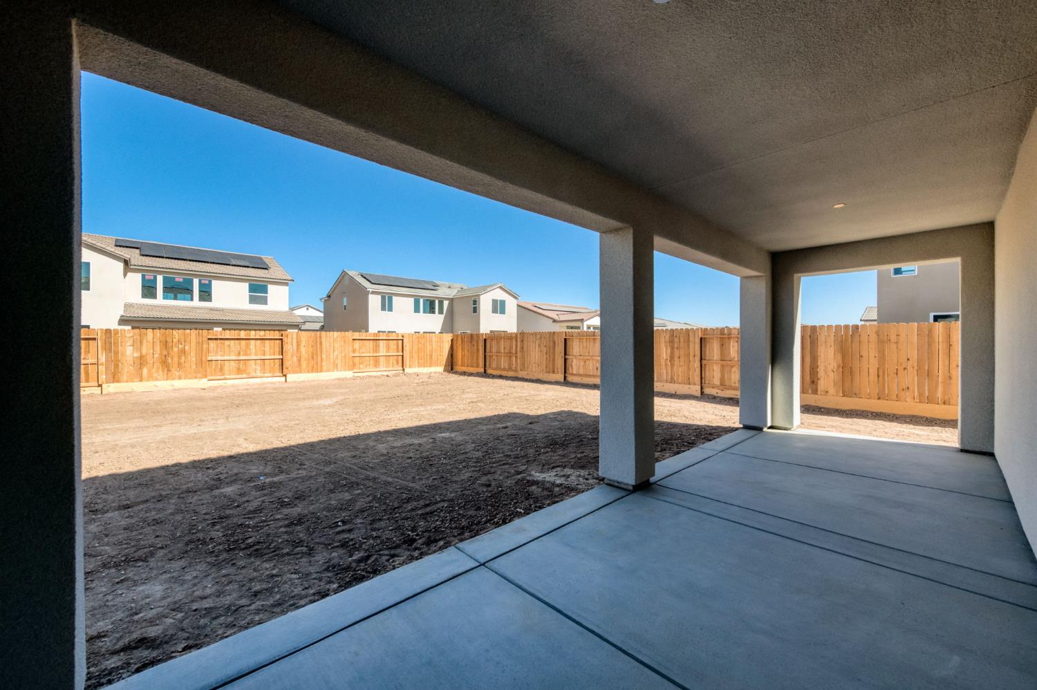 986 Peters Rd S, Madera, CA 93636