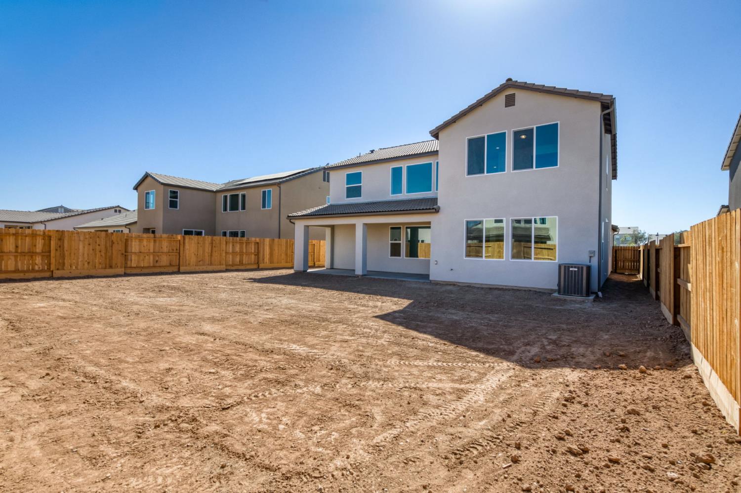 986 Peters Rd S, Madera, CA 93636