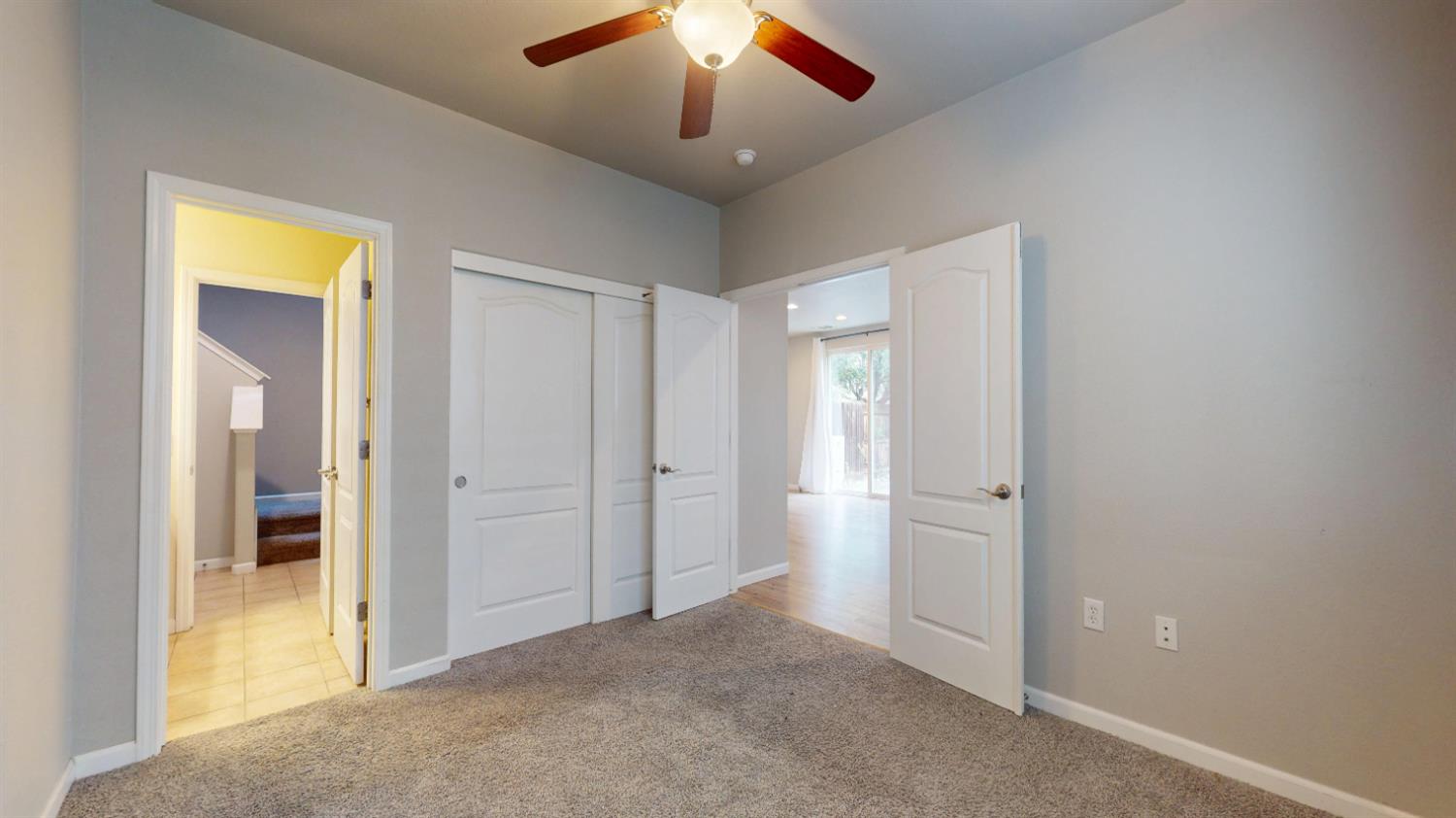 373 N Amedeo Ln #373, Clovis, CA 93611