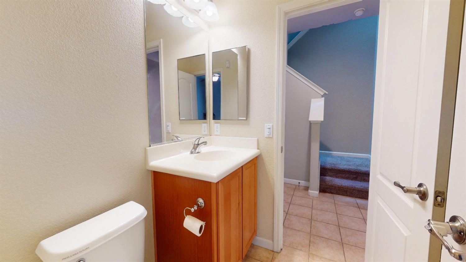 373 N Amedeo Ln #373, Clovis, CA 93611