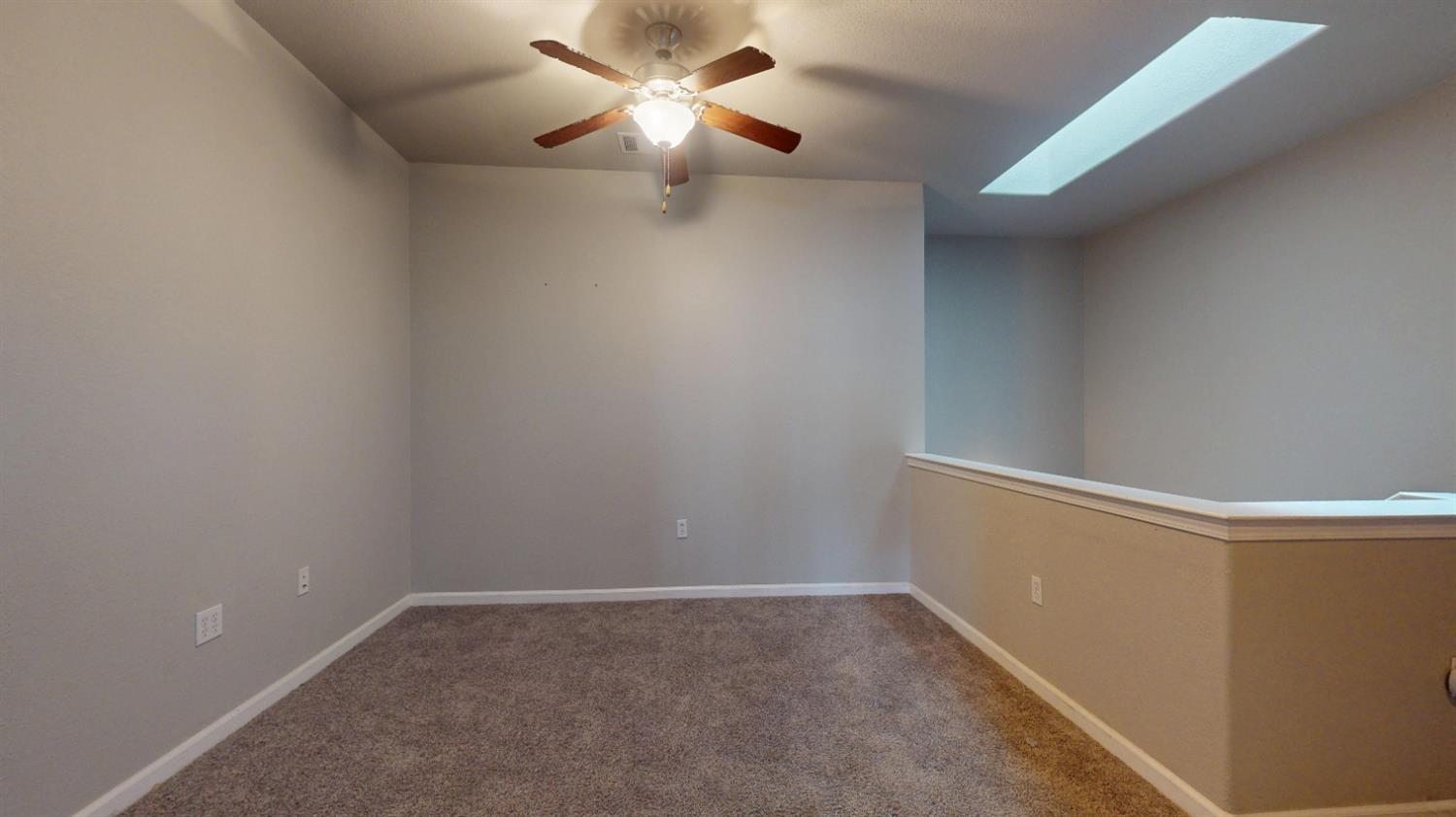 373 N Amedeo Ln #373, Clovis, CA 93611