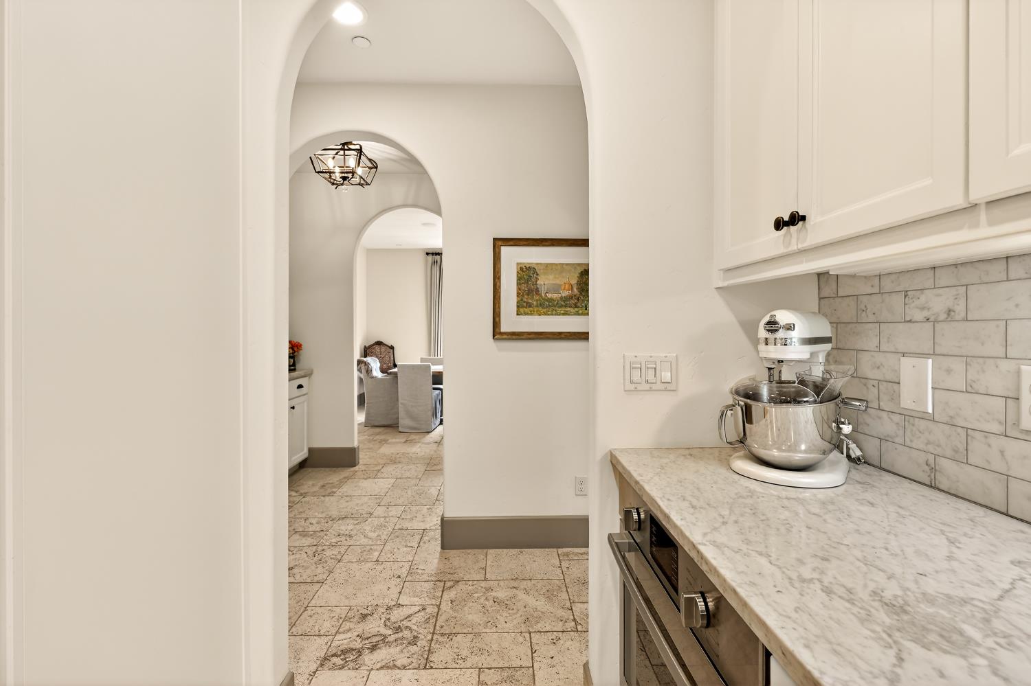 2564 E Sarazen, Fresno, CA 93730