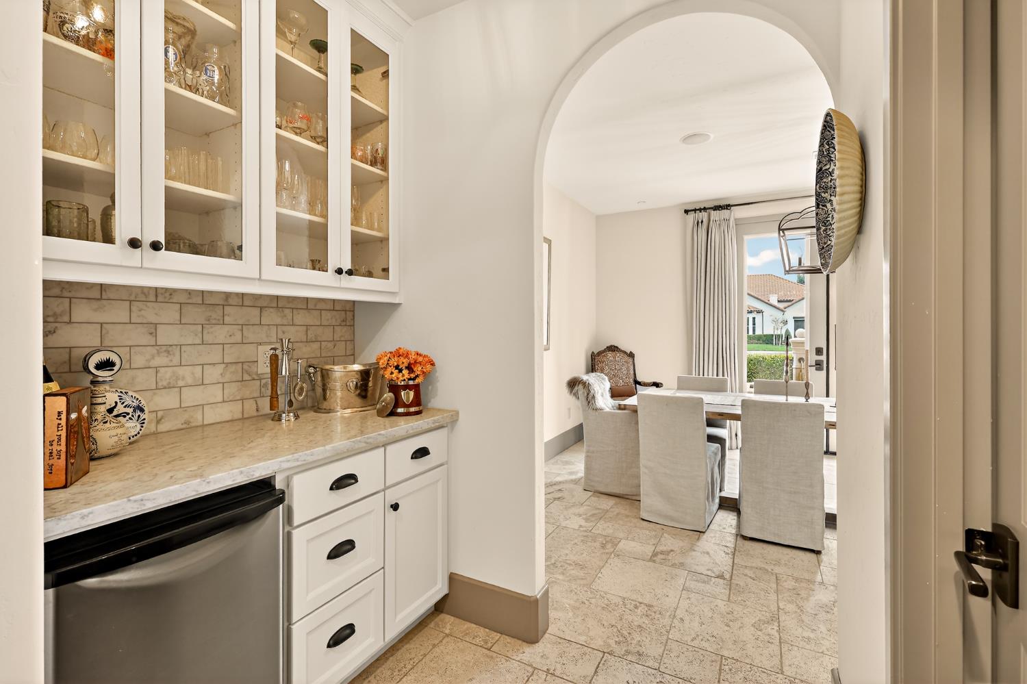 2564 E Sarazen, Fresno, CA 93730