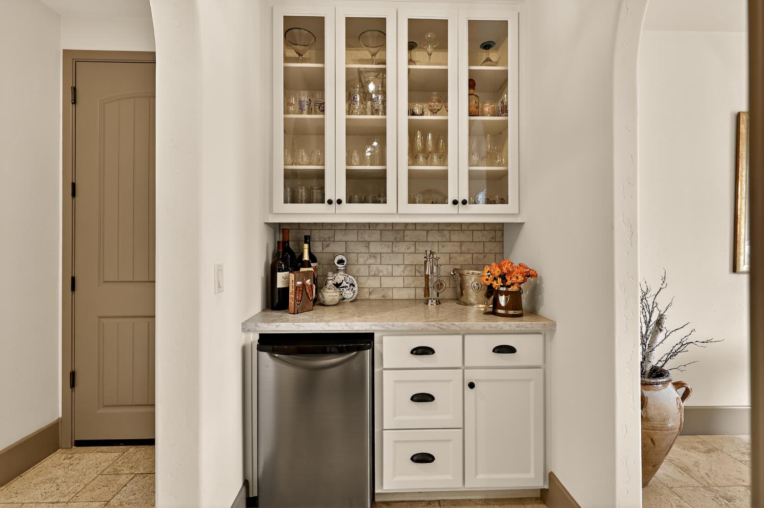 2564 E Sarazen, Fresno, CA 93730