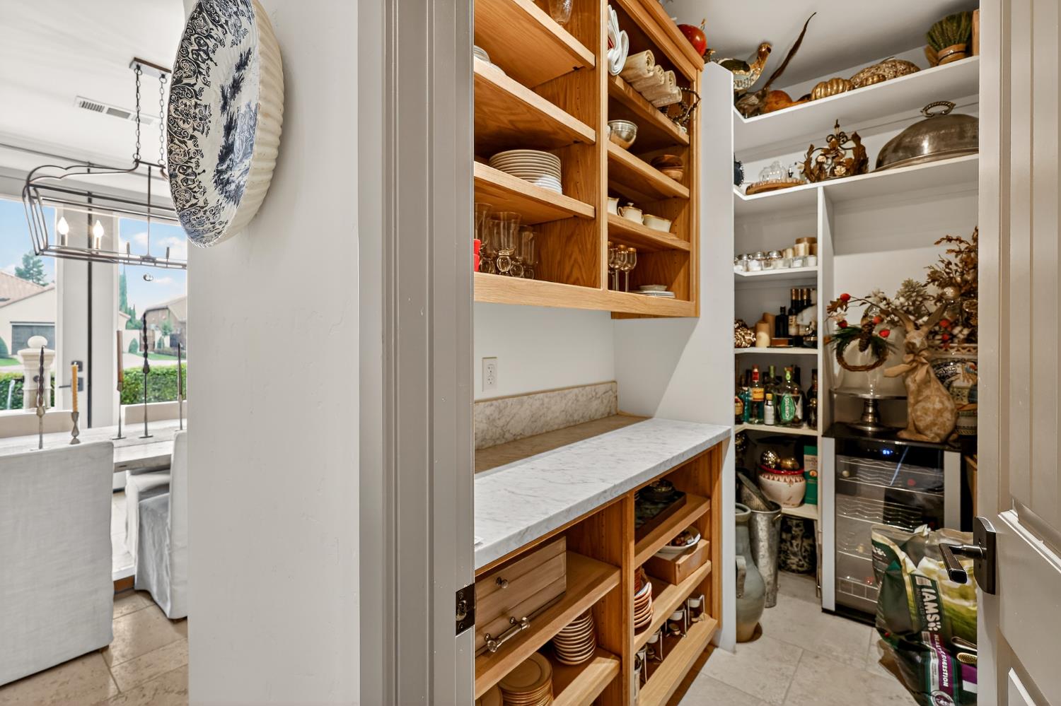 2564 E Sarazen, Fresno, CA 93730