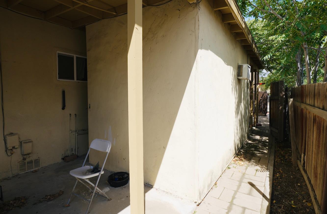 271 Coolidge St, Coalinga, CA 93210