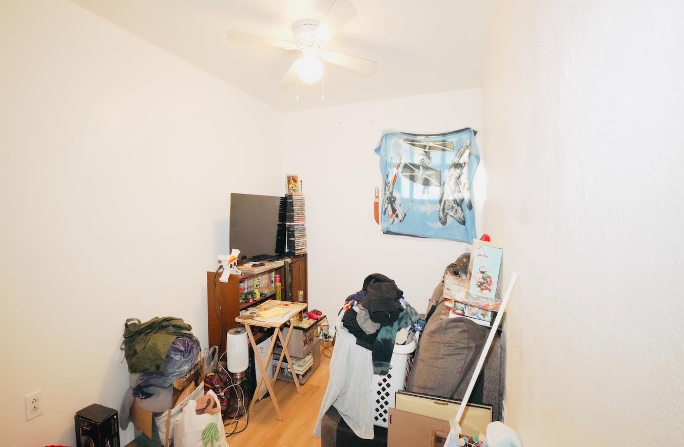 271 Coolidge St, Coalinga, CA 93210