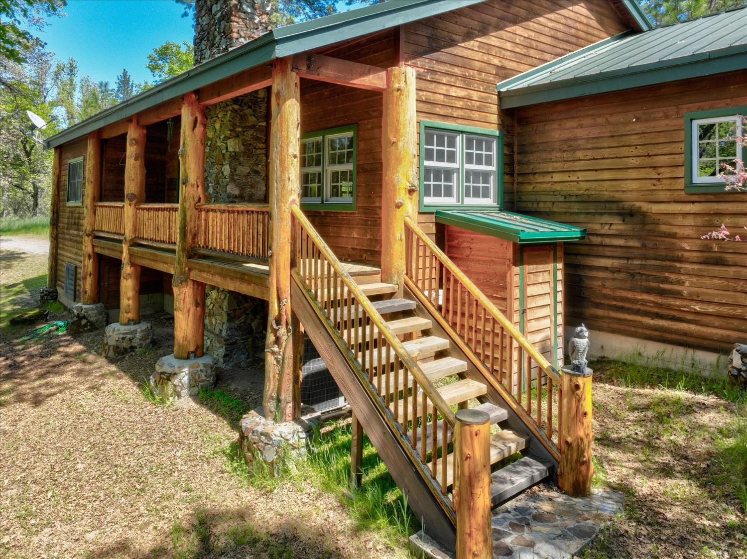 37733 37736 Black Ranch Rd, Oakhurst, CA 93644