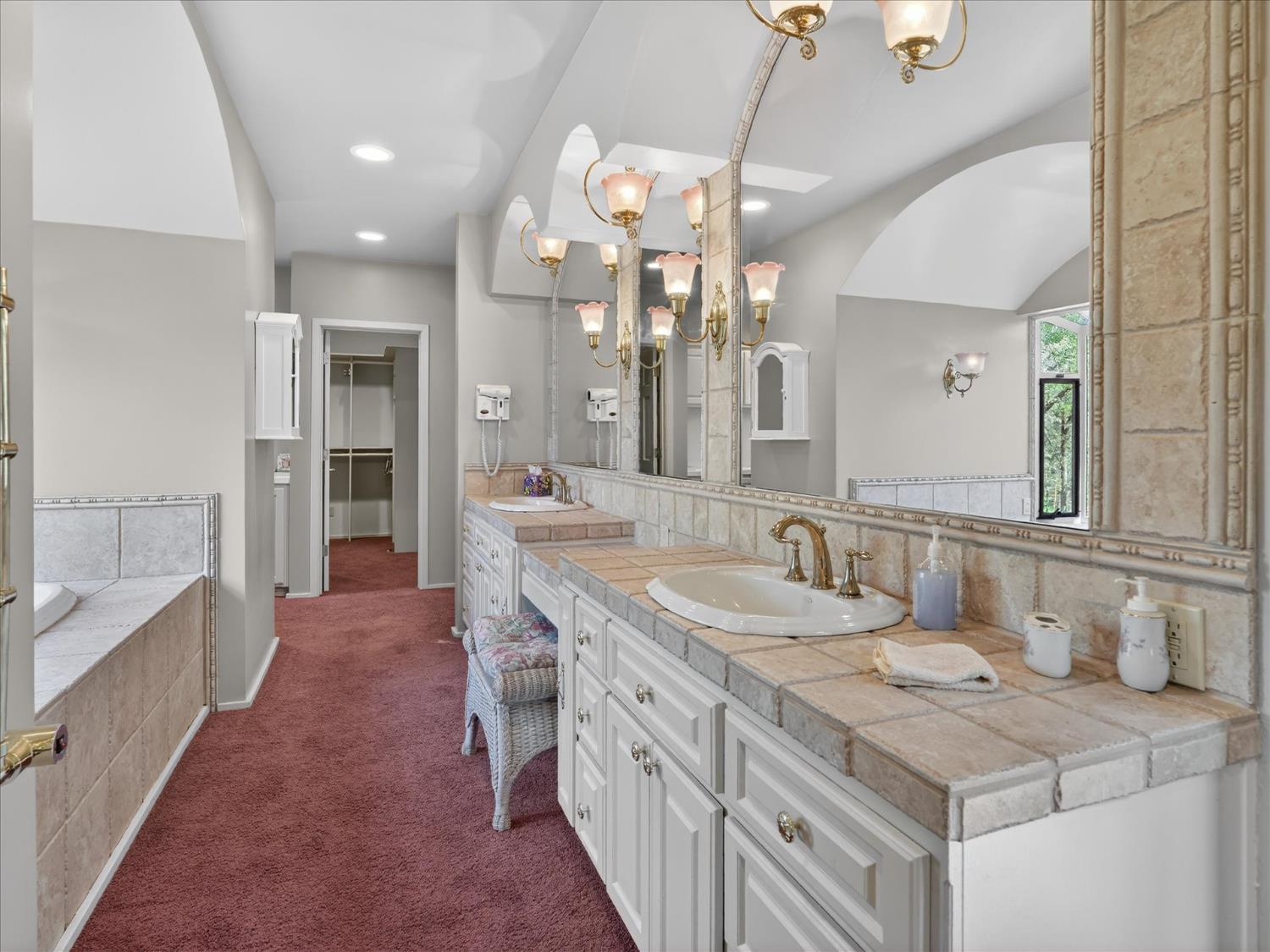 37733 37736 Black Ranch Rd, Oakhurst, CA 93644