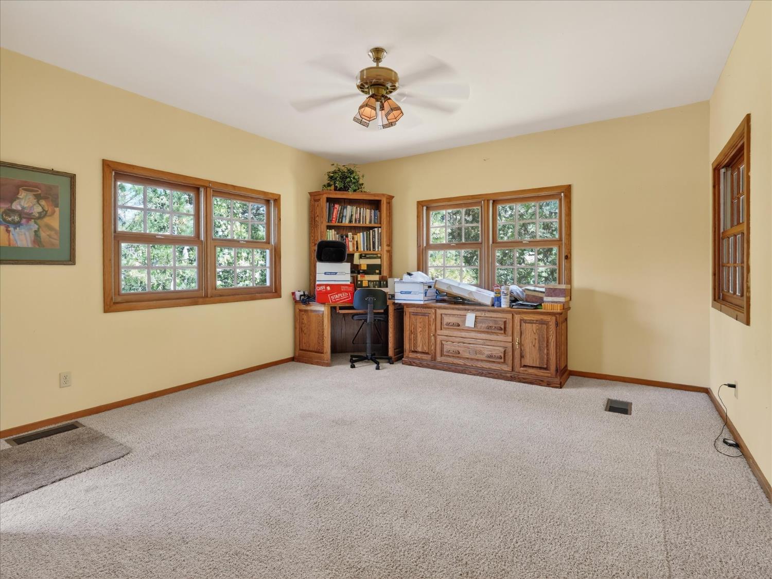 37733 37736 Black Ranch Rd, Oakhurst, CA 93644