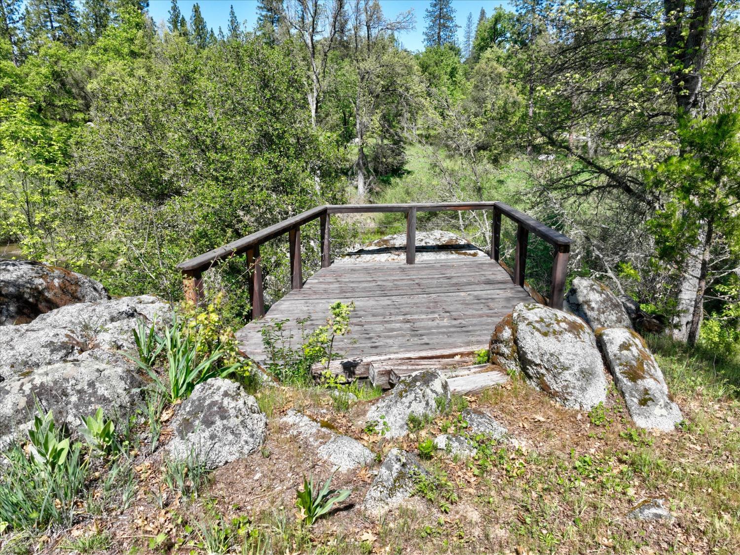37733 37736 Black Ranch Rd, Oakhurst, CA 93644