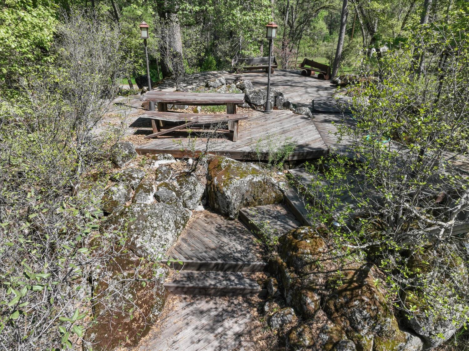 37733 37736 Black Ranch Rd, Oakhurst, CA 93644