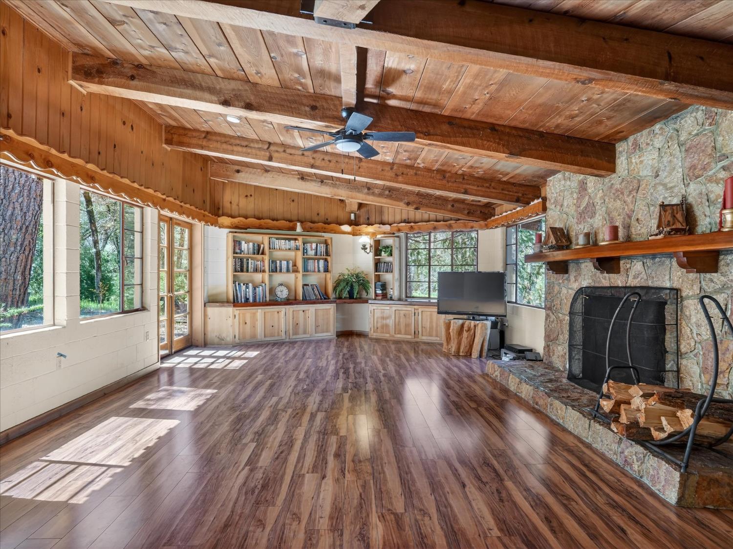 37733 37736 Black Ranch Rd, Oakhurst, CA 93644