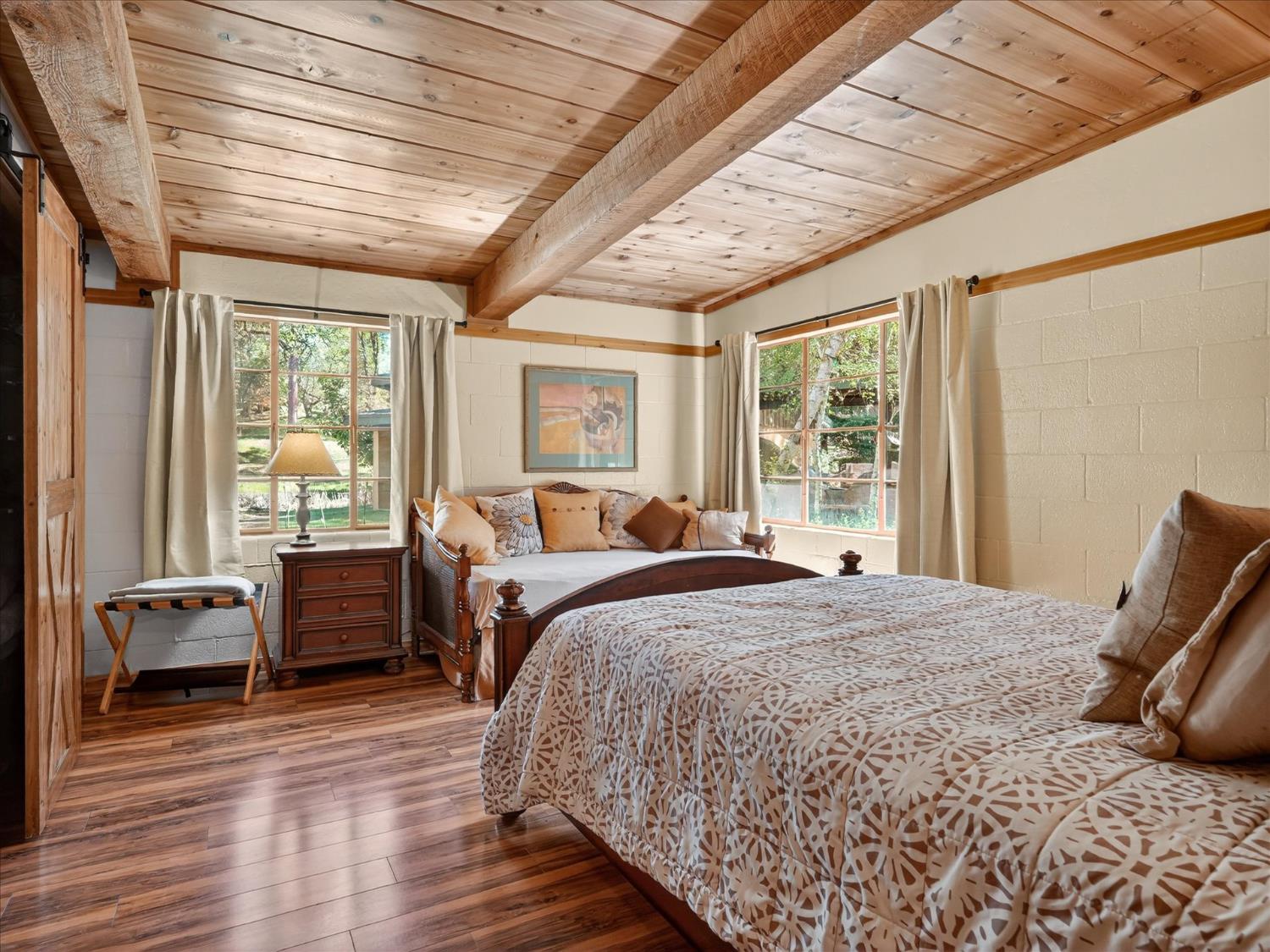 37733 37736 Black Ranch Rd, Oakhurst, CA 93644