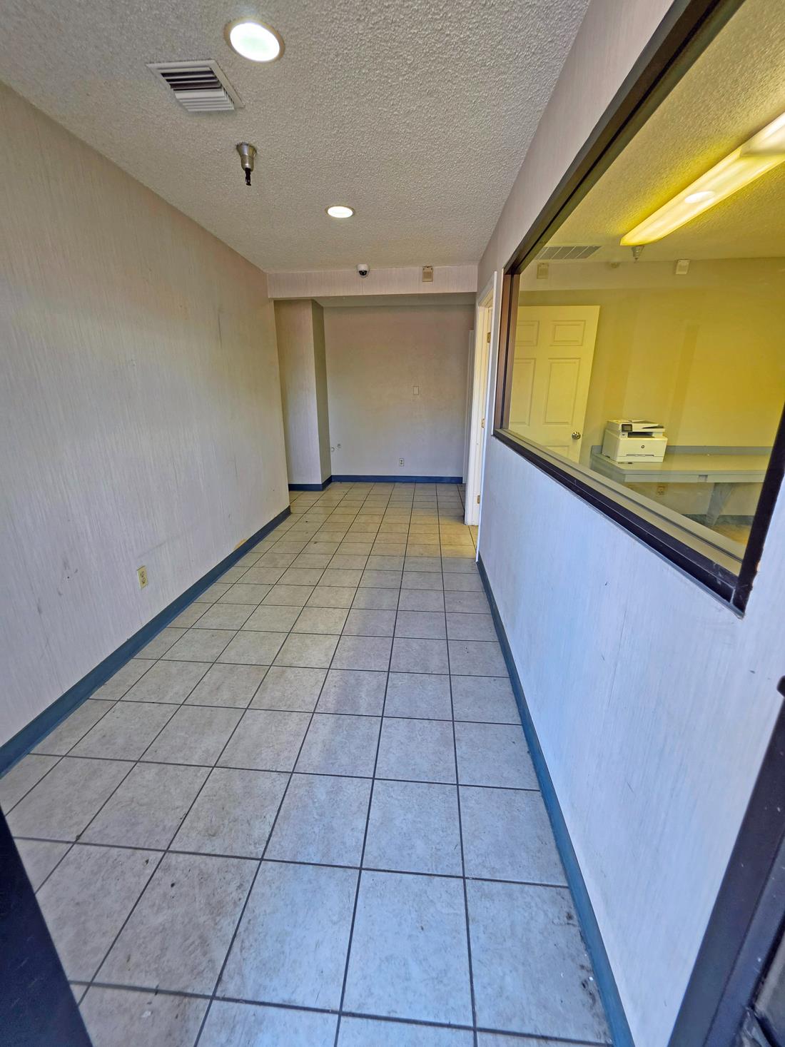 4960 E Yale Ave, Fresno, CA 93727