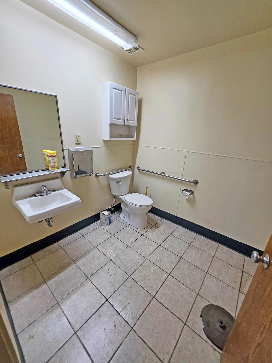 4960 E Yale Ave, Fresno, CA 93727