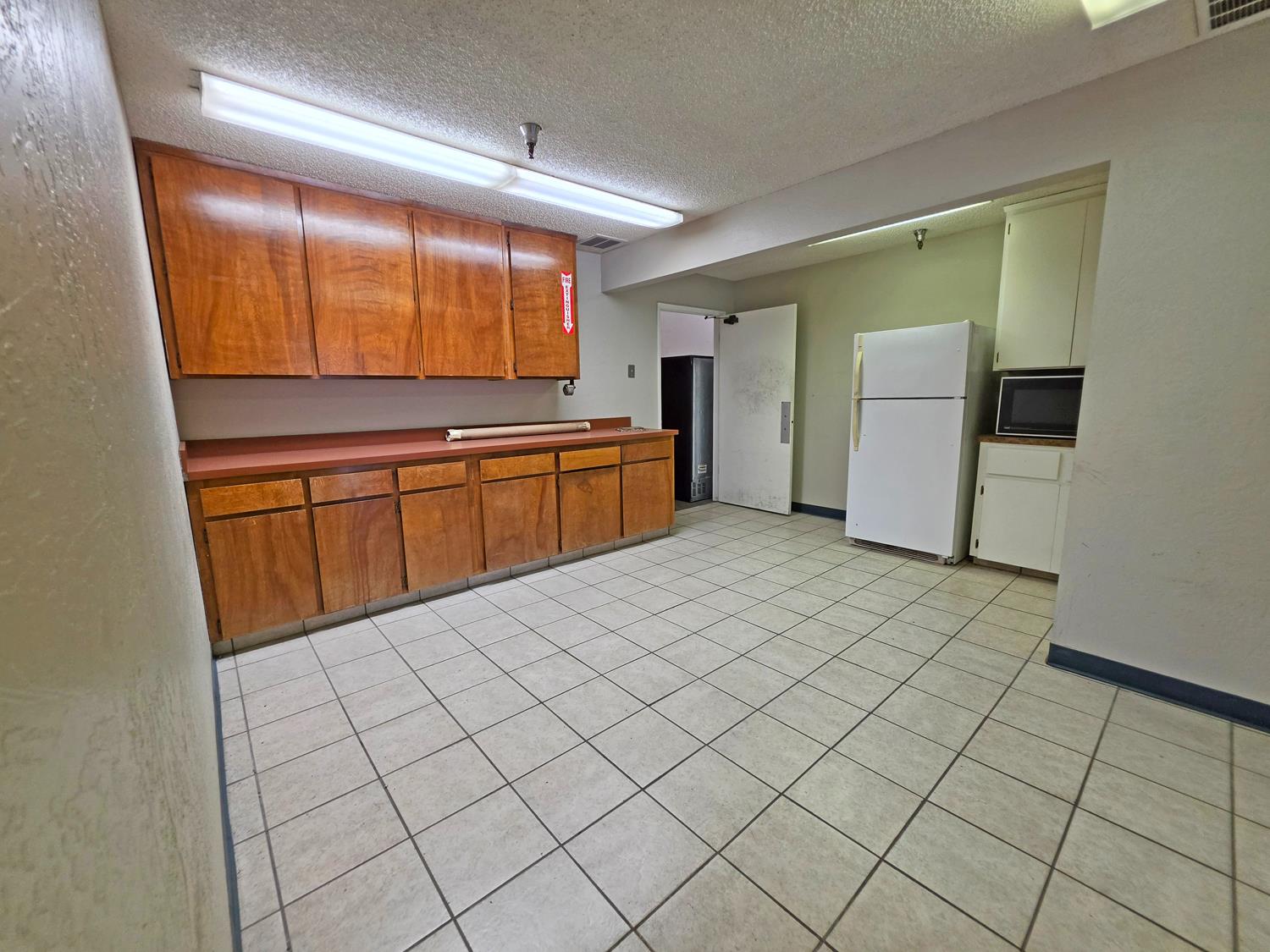 4960 E Yale Ave, Fresno, CA 93727