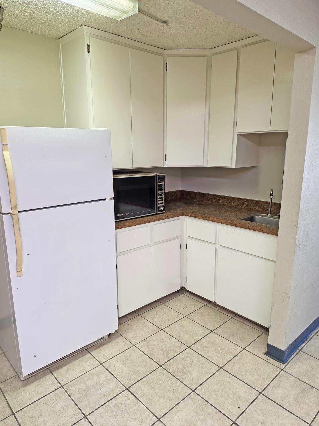 4960 E Yale Ave, Fresno, CA 93727