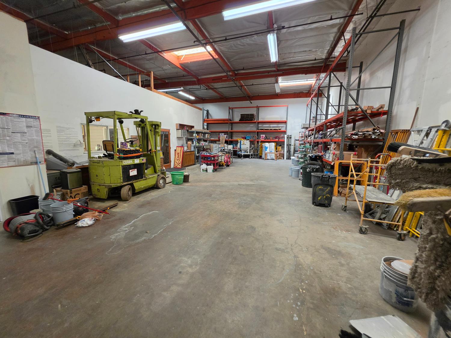 4960 E Yale Ave, Fresno, CA 93727