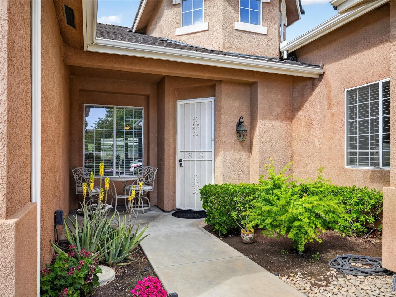 2927 Browning Ave, Clovis, CA 93611