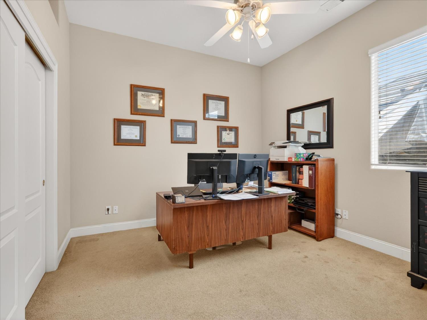 2927 Browning Ave, Clovis, CA 93611