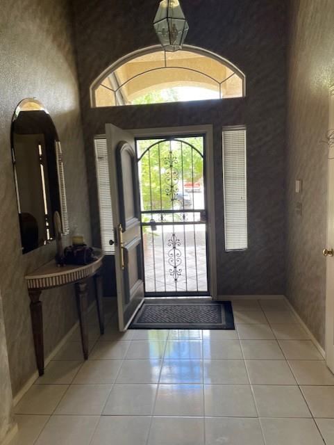 1689 E Trenton Ave, Fresno, CA 93720