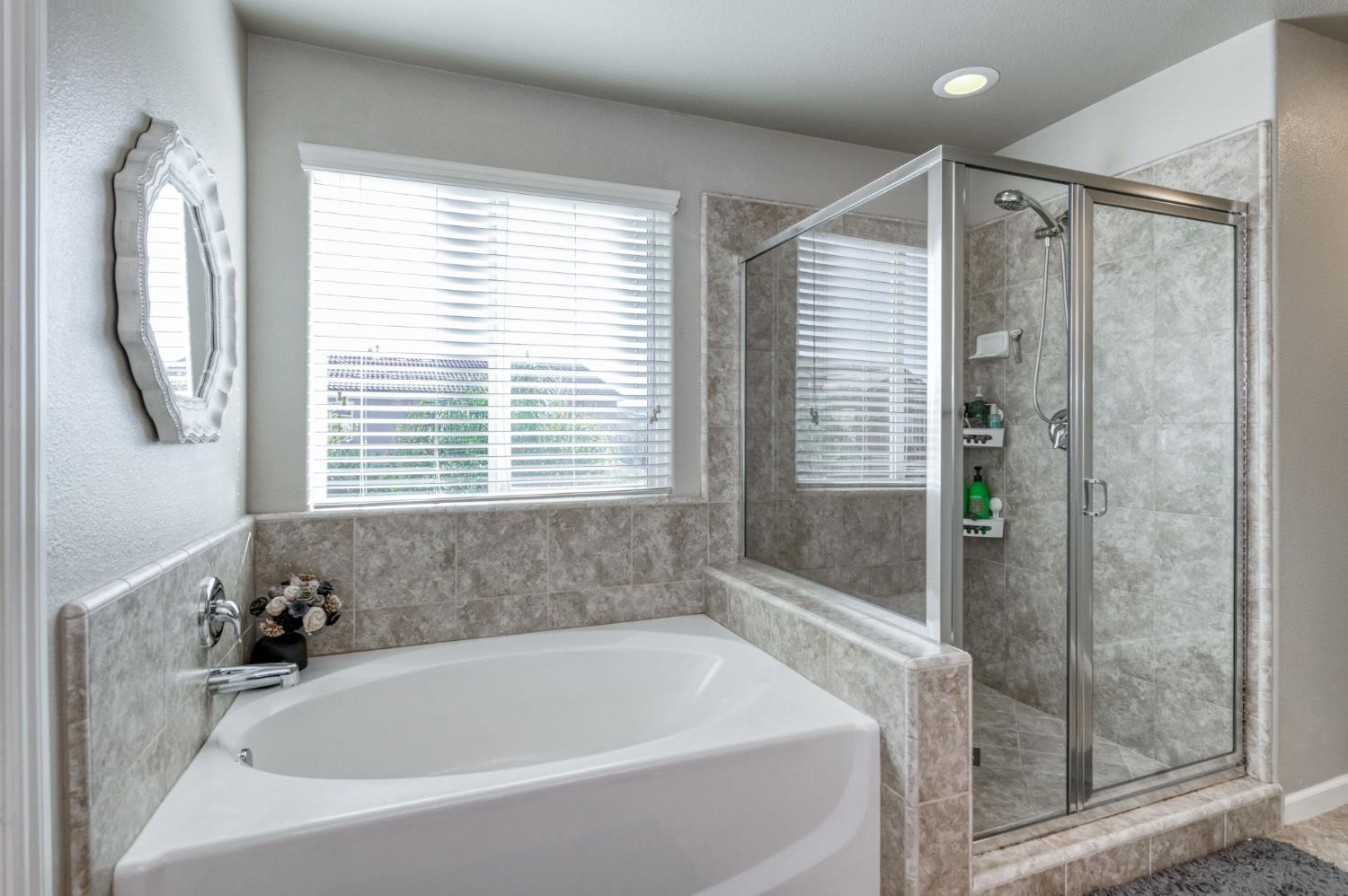 3606 Saginaw Ave, Clovis, CA 93619