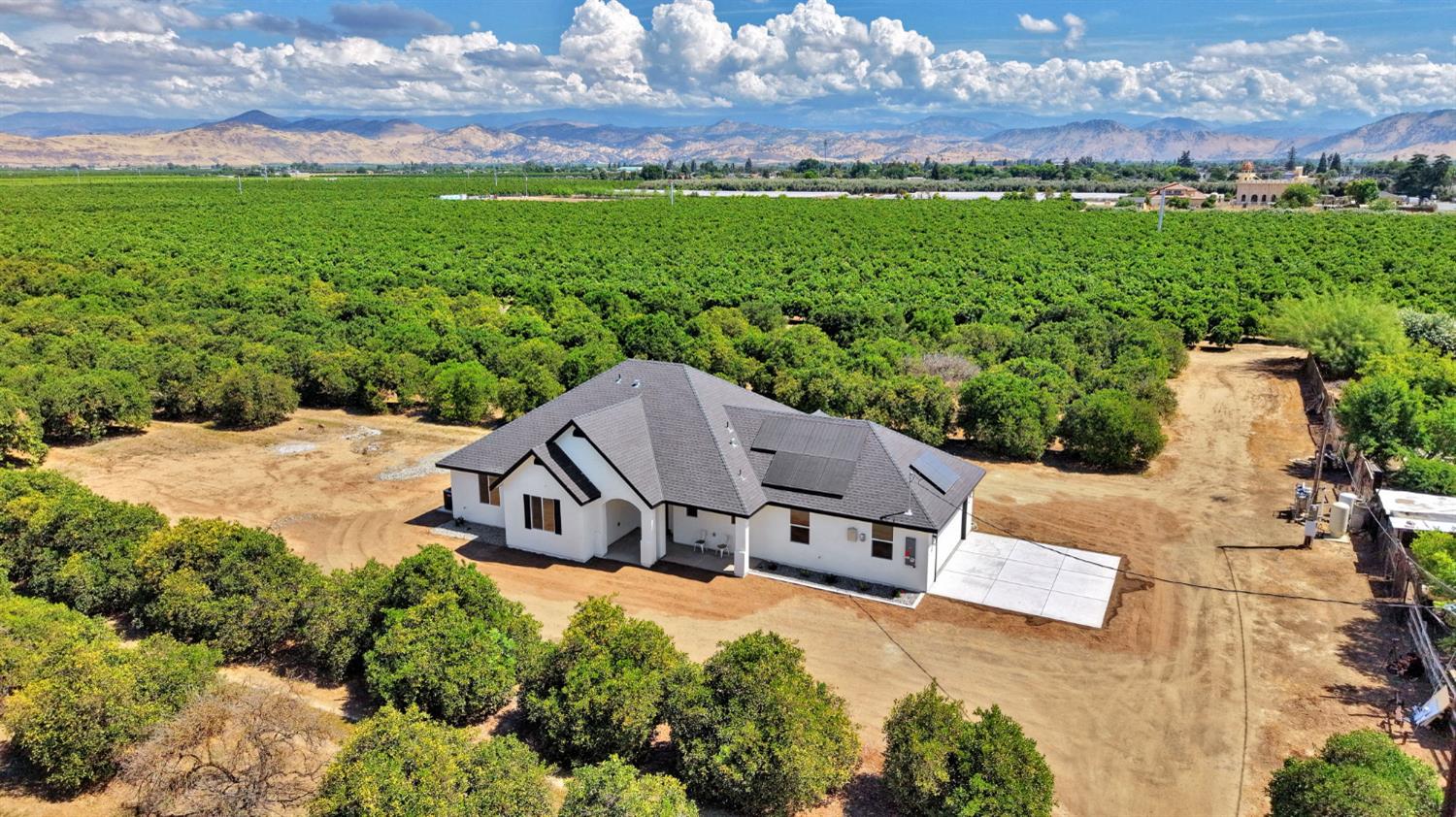 41640 Road 120, Orosi, CA 93647