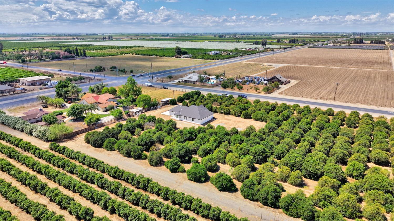 41640 Road 120, Orosi, CA 93647