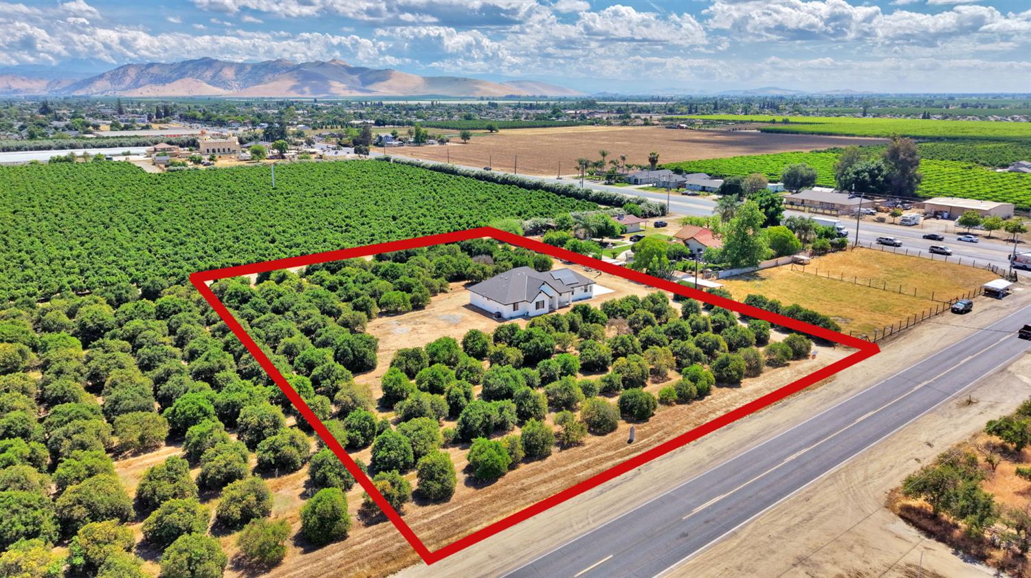 41640 Road 120, Orosi, CA 93647