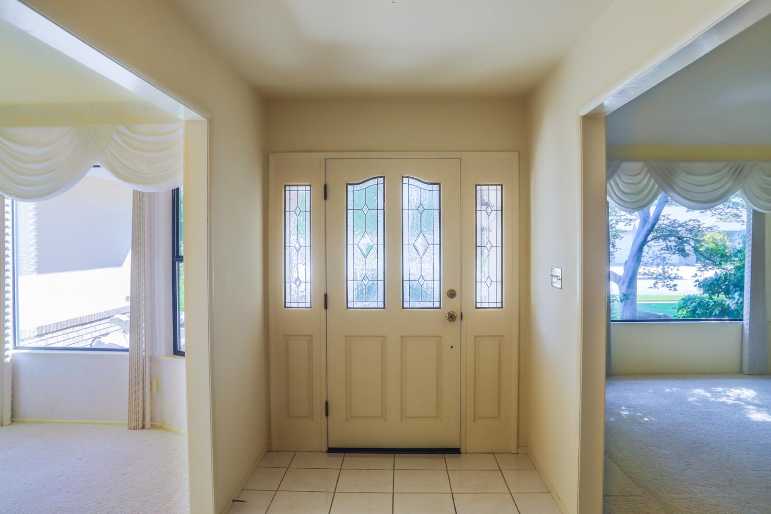 7561 N Hayston Ave, Fresno, CA 93720