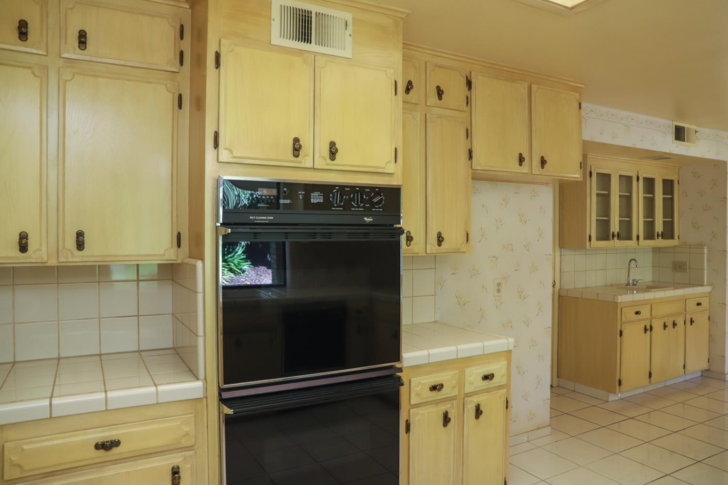 7561 N Hayston Ave, Fresno, CA 93720