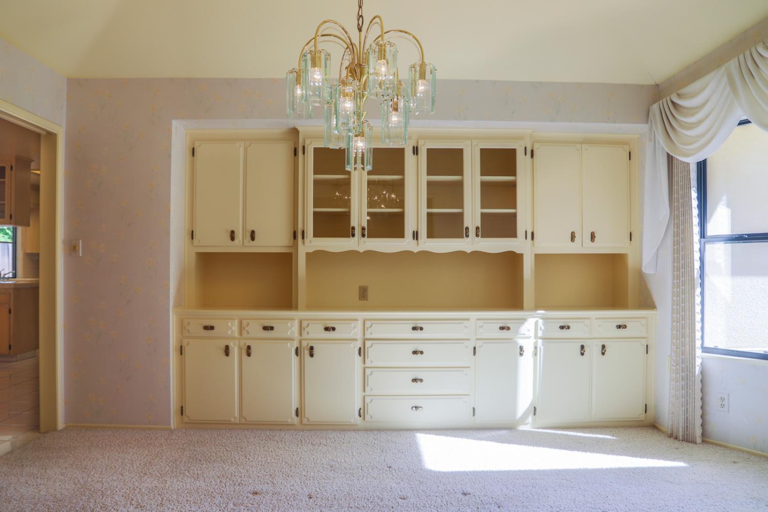 7561 N Hayston Ave, Fresno, CA 93720