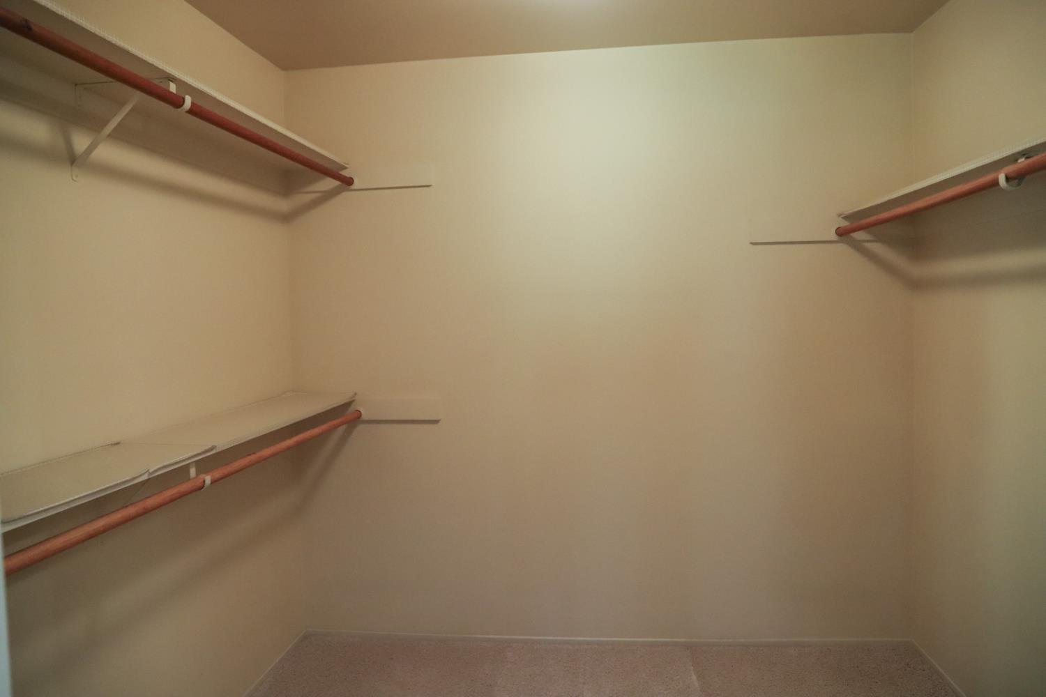 7561 N Hayston Ave, Fresno, CA 93720