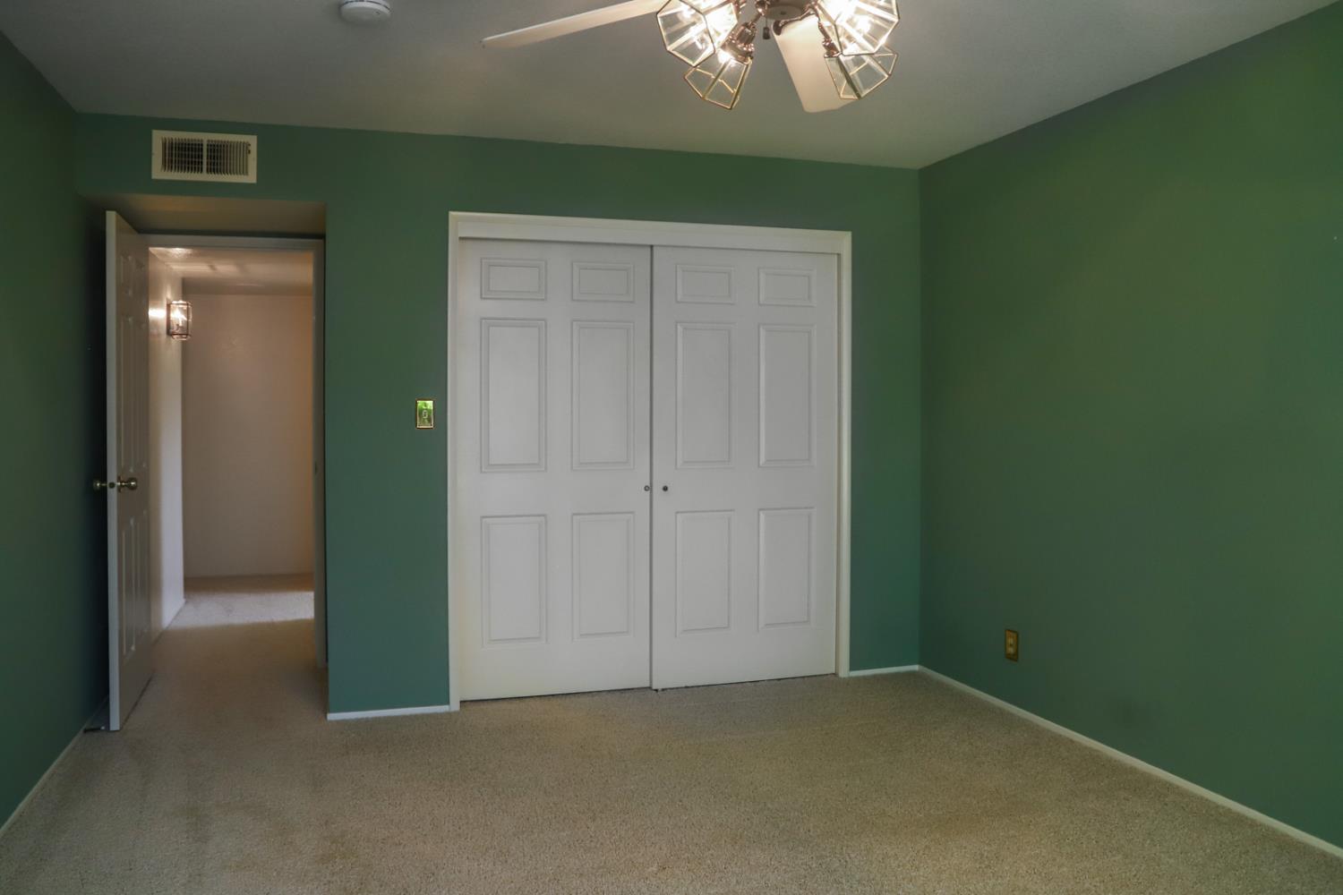 7561 N Hayston Ave, Fresno, CA 93720