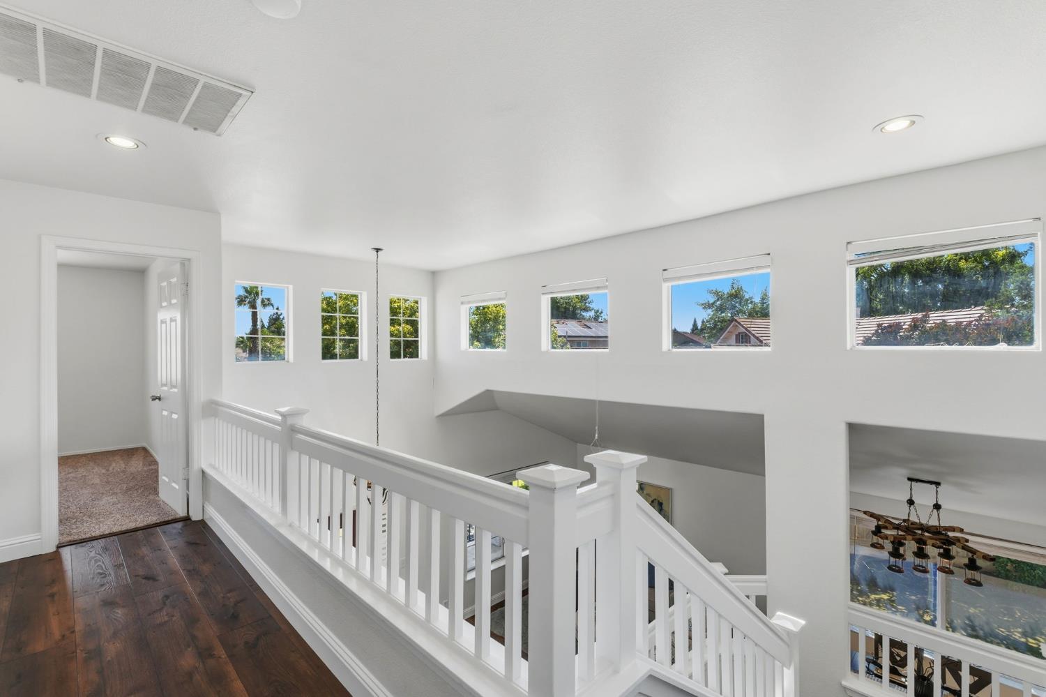 2611 Fremont Ave, Clovis, CA 93611