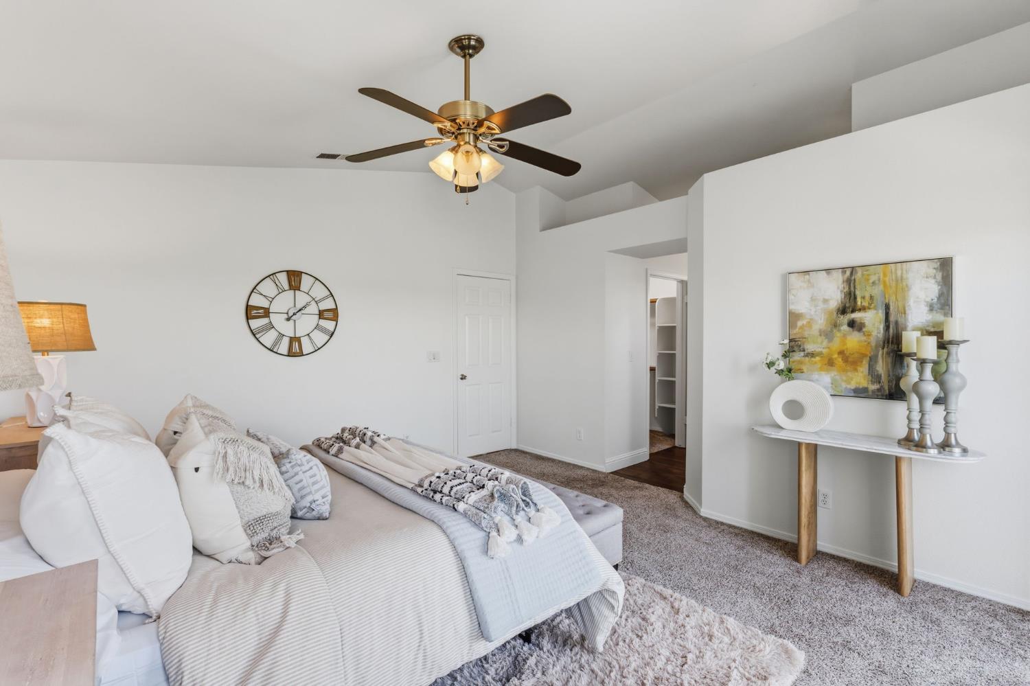 2611 Fremont Ave, Clovis, CA 93611