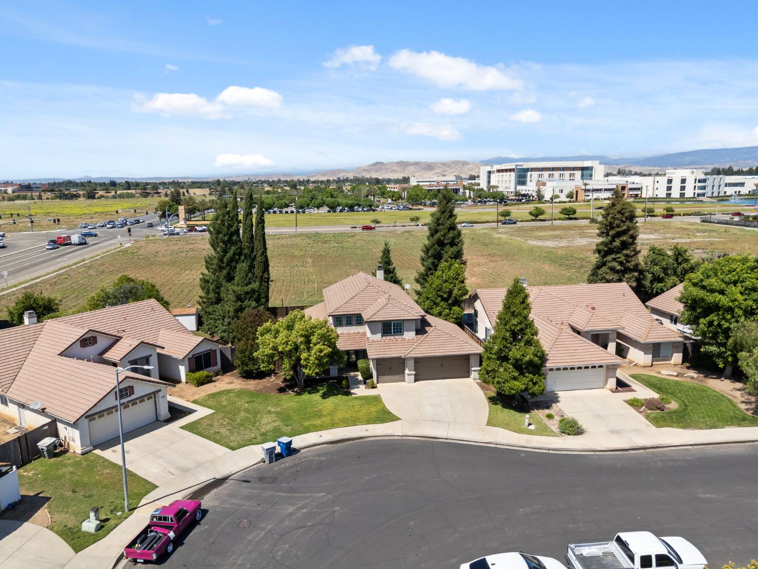 2611 Fremont Ave, Clovis, CA 93611