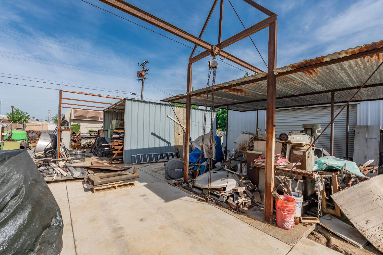 260 S 3Rd St, Chowchilla, CA 93610
