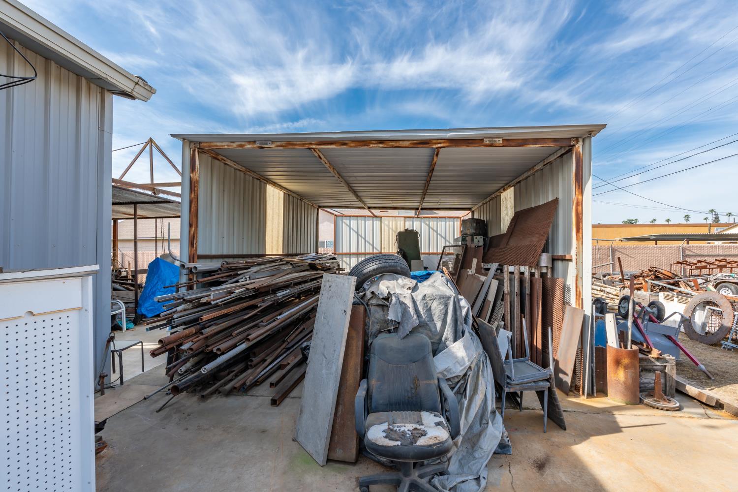 260 S 3Rd St, Chowchilla, CA 93610