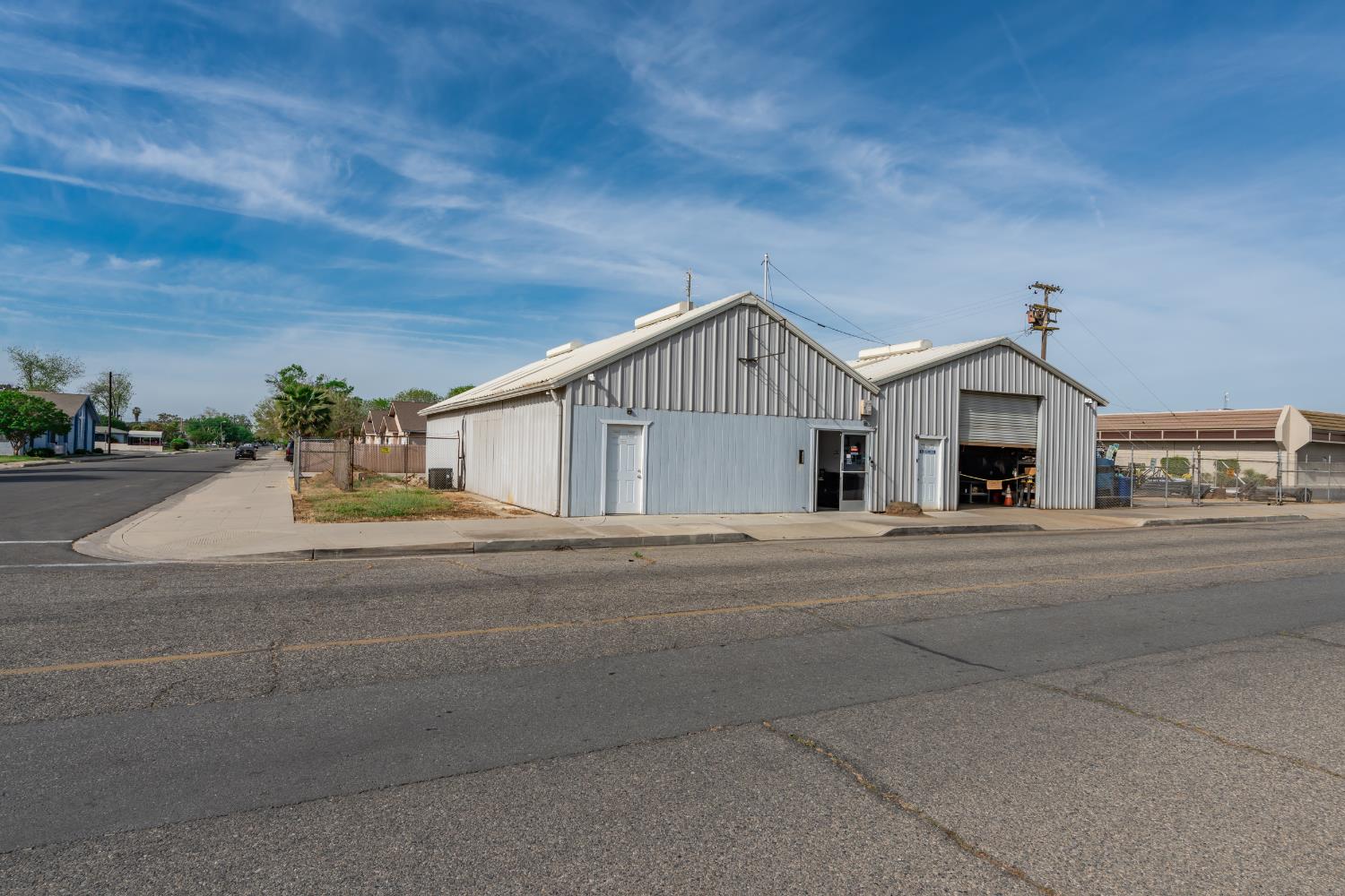 260 S 3Rd St, Chowchilla, CA 93610